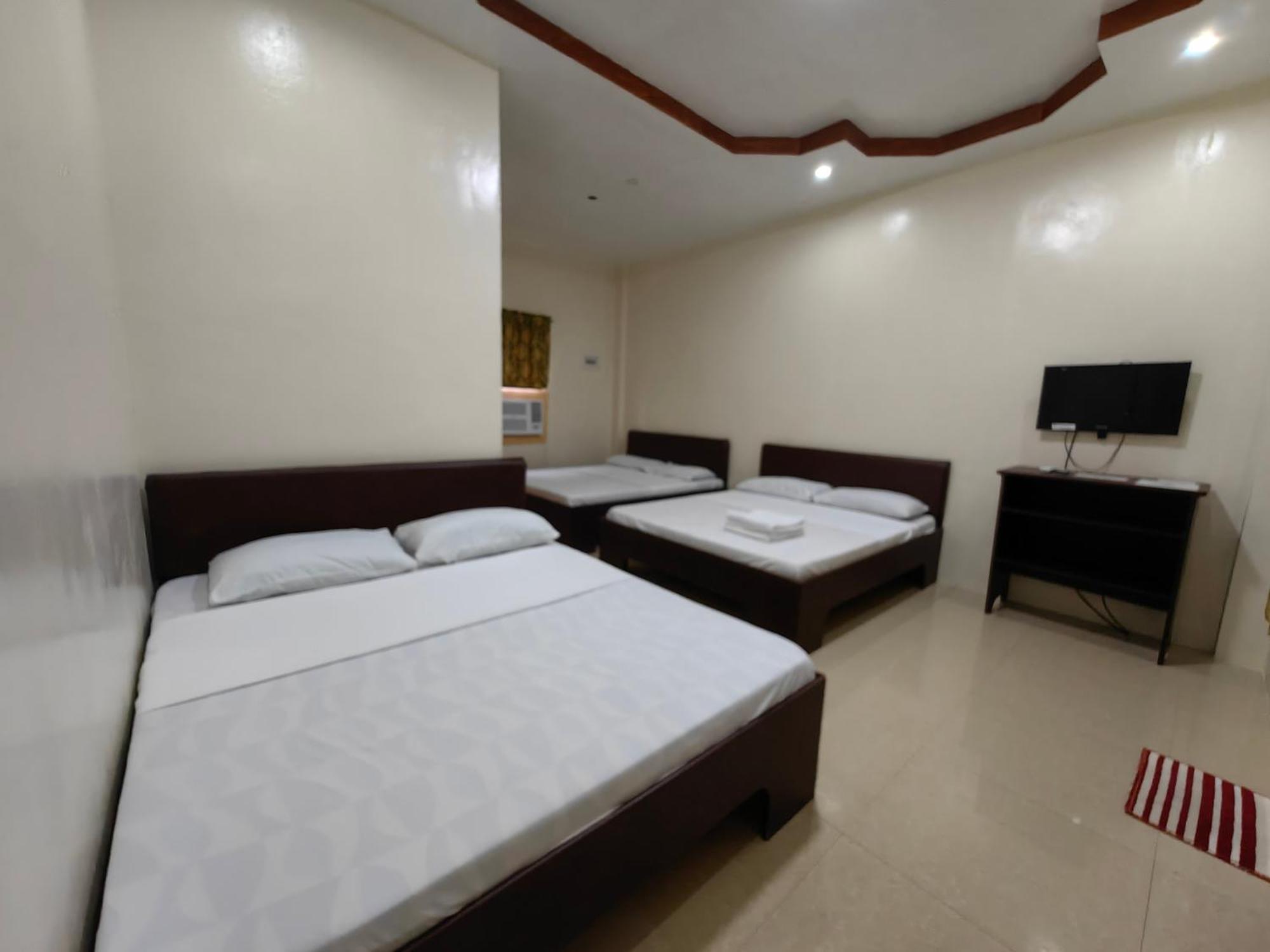 Lagnason'S Place Oslob Exterior photo