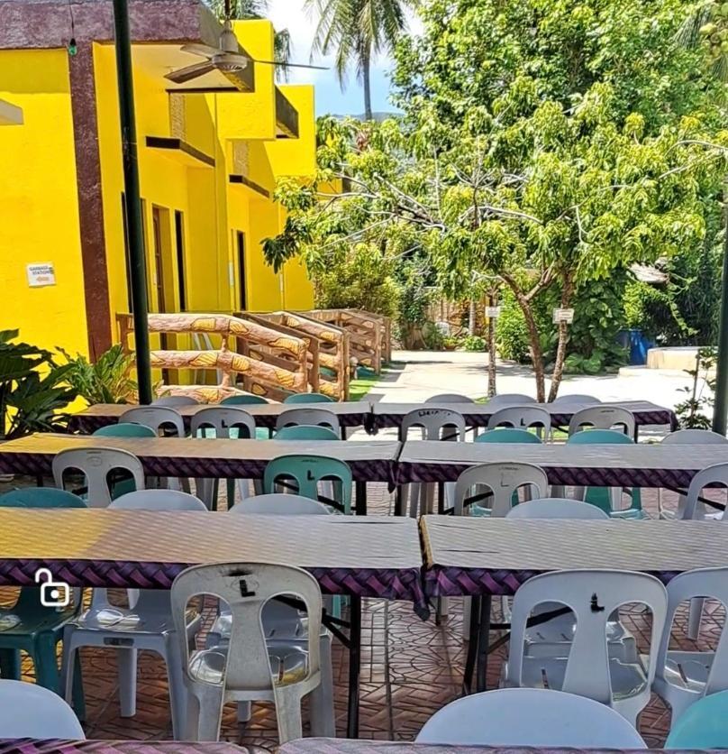 Lagnason'S Place Oslob Exterior photo