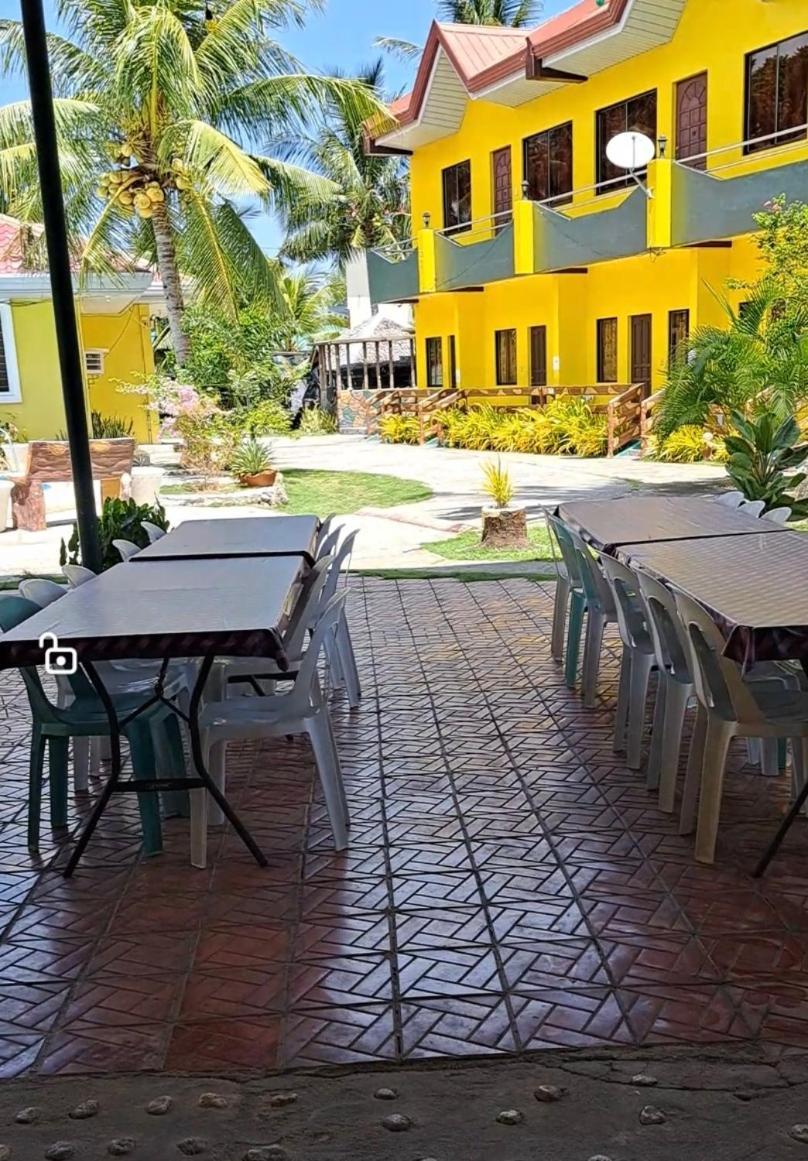 Lagnason'S Place Oslob Exterior photo
